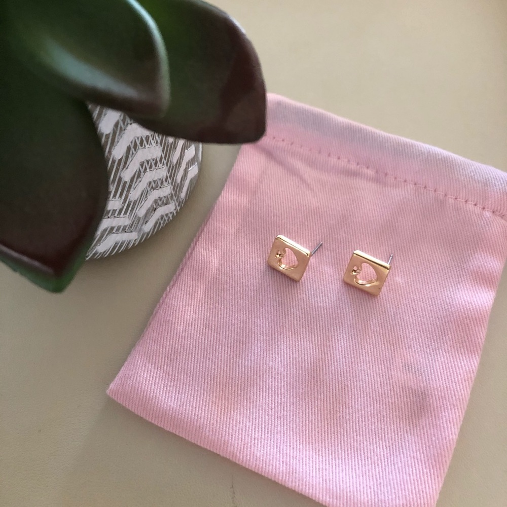 🚫 S O L D ! 🦋Kate Spade earrings - Picture 5 of 5